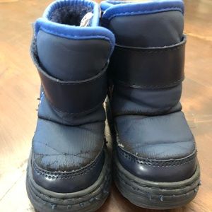 Circo snow boots